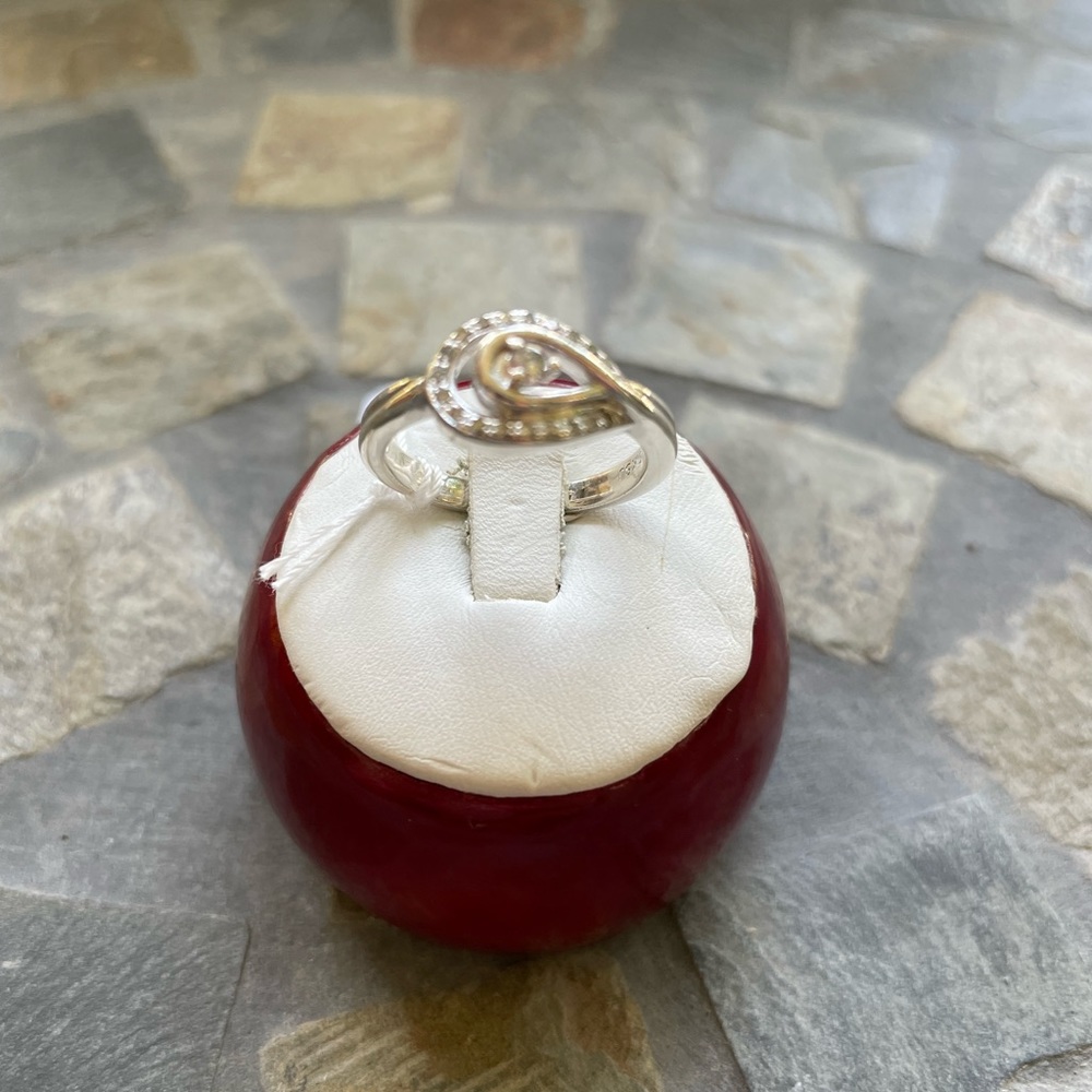 Diamond 0.15ct. Sterling Silver Ring - Picture 5 of 16